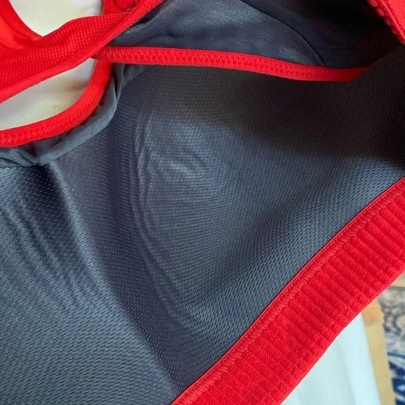 NWOT Red Racerback adjustable wireless Sports Bra - Picture 10 of 13